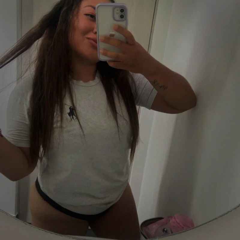 Tina_Rose02