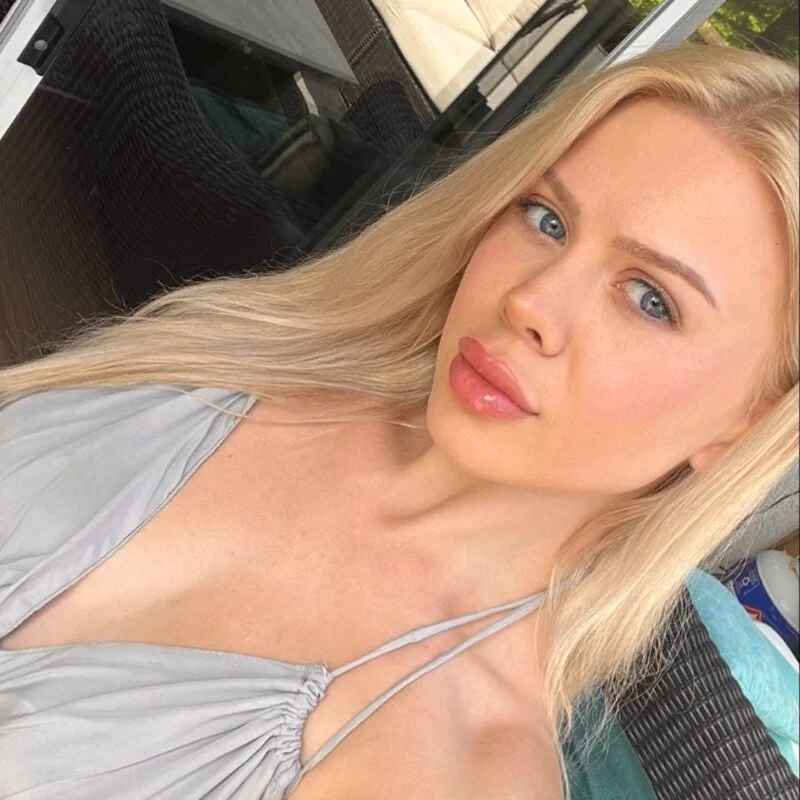 peachyblondie