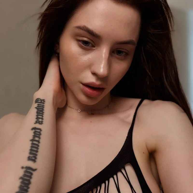Camilla_Railian