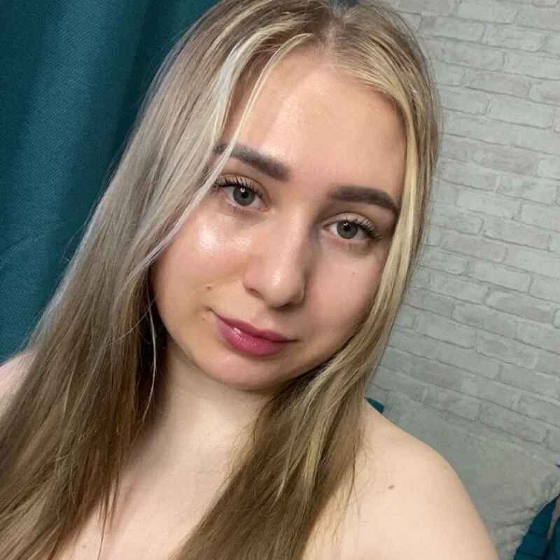cassandra_shy8