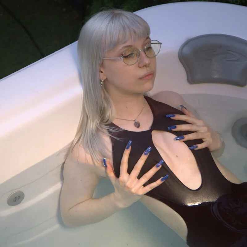 t_blonde