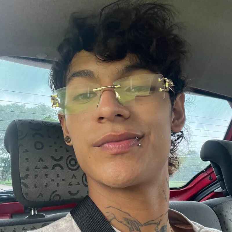 Bastian_boyshot77