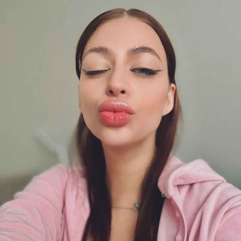 elizabell_rouge