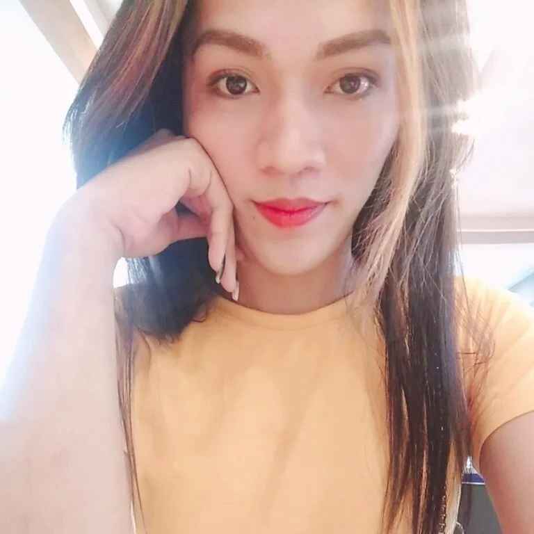 mia_fox14