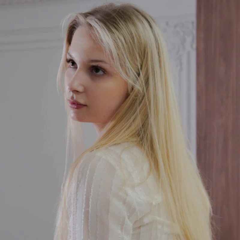 elia_moon