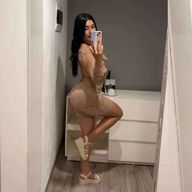 Emily_25xx