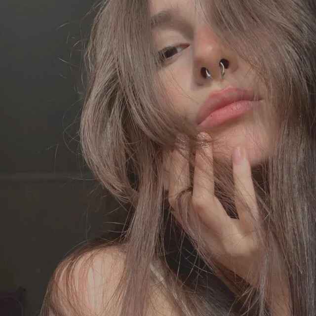 IvannaClayton