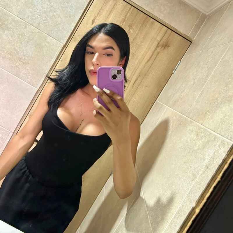 Salome_Collins_2