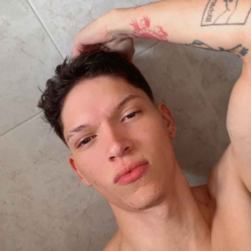 Benjamin_2002