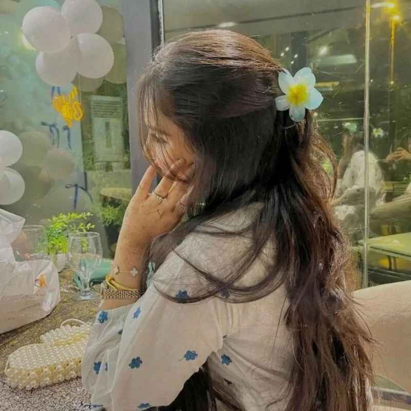Aanya_76