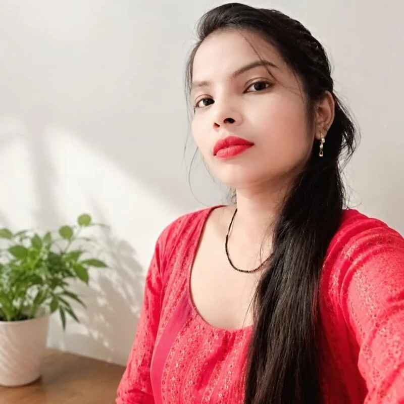hottyneelu