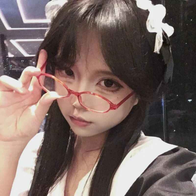 zhen_zhen