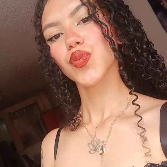 Camila_chs