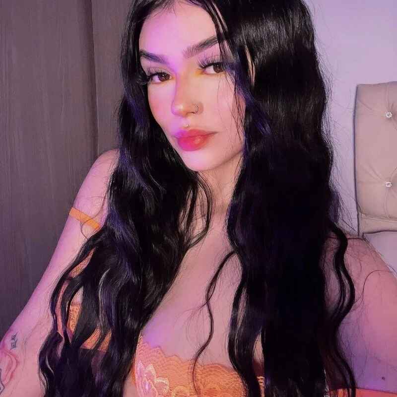 holly444_