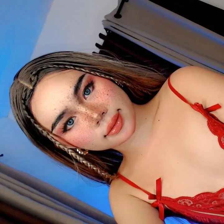 Naughty_celestina