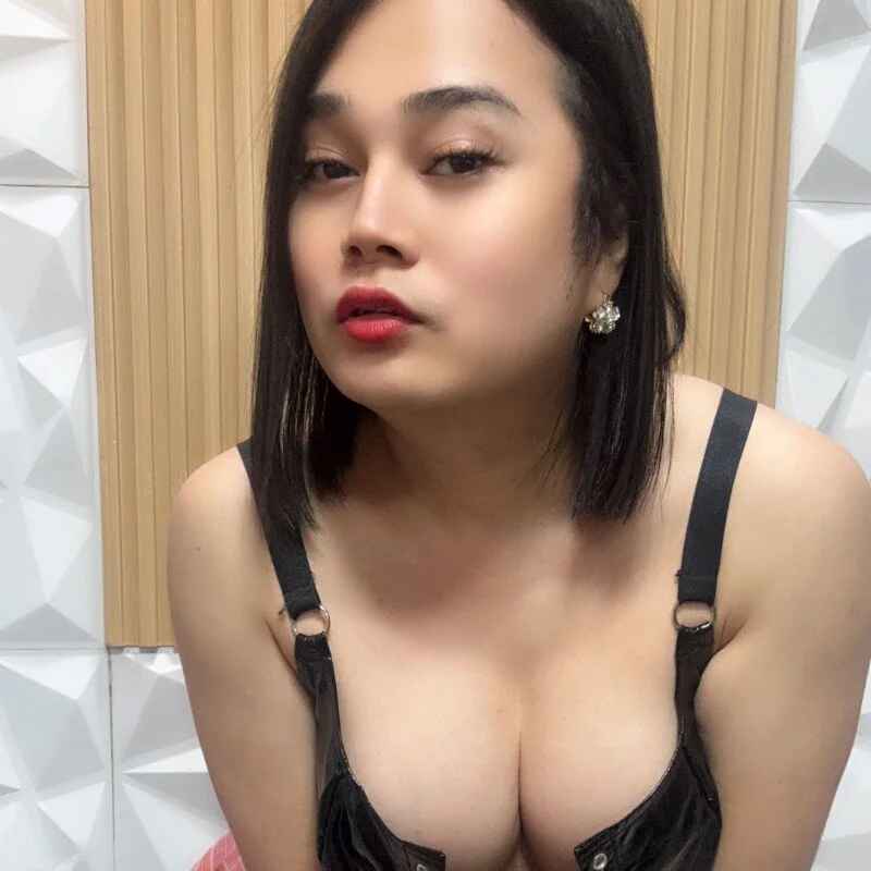 flirt_ashly
