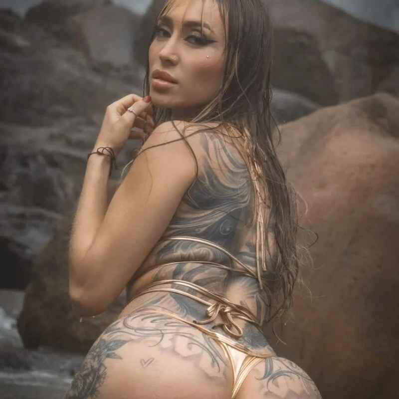 _Valentina_fox_