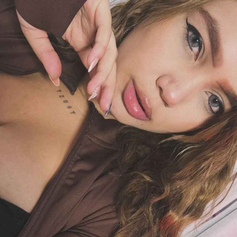 ga_briela1