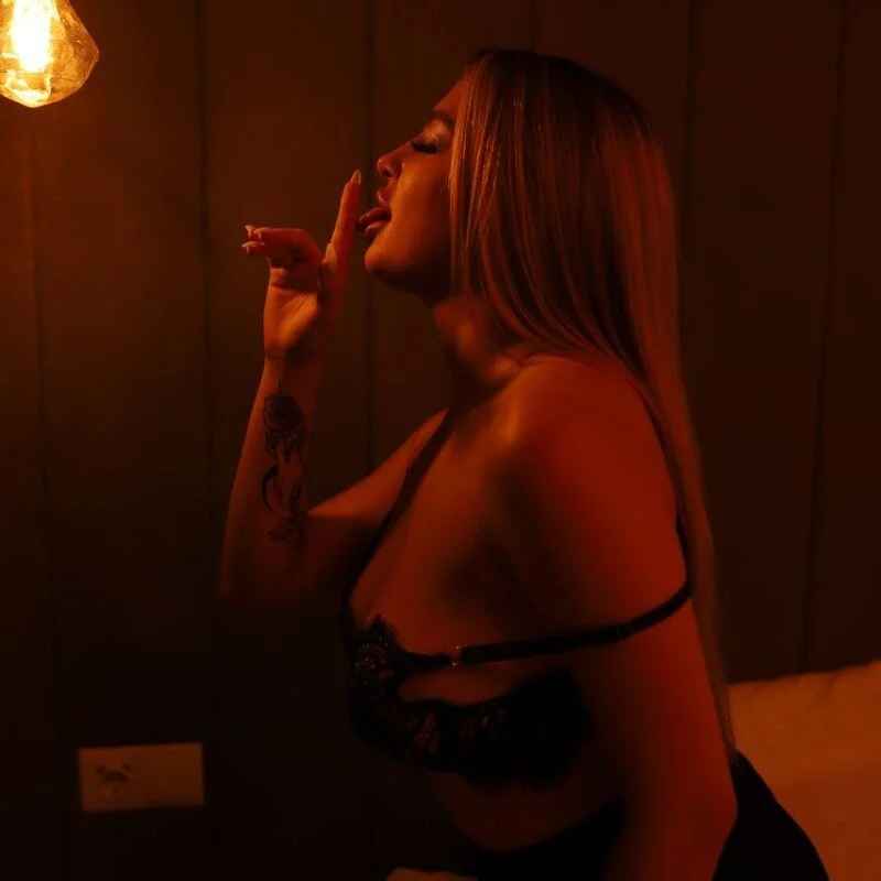 Emma__Ross