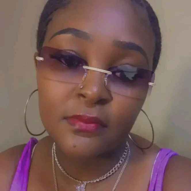 Loviequeenie