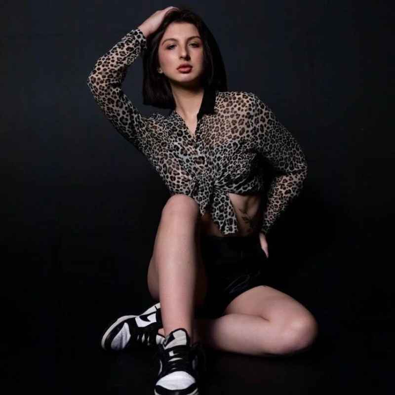Laisy_flay1