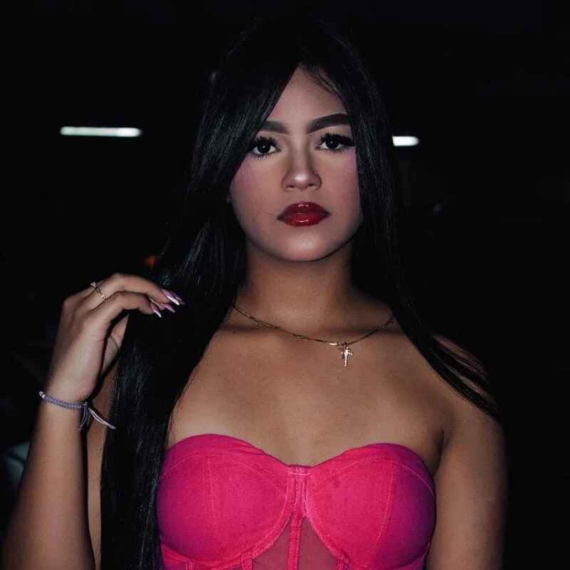 Sofyvelezz