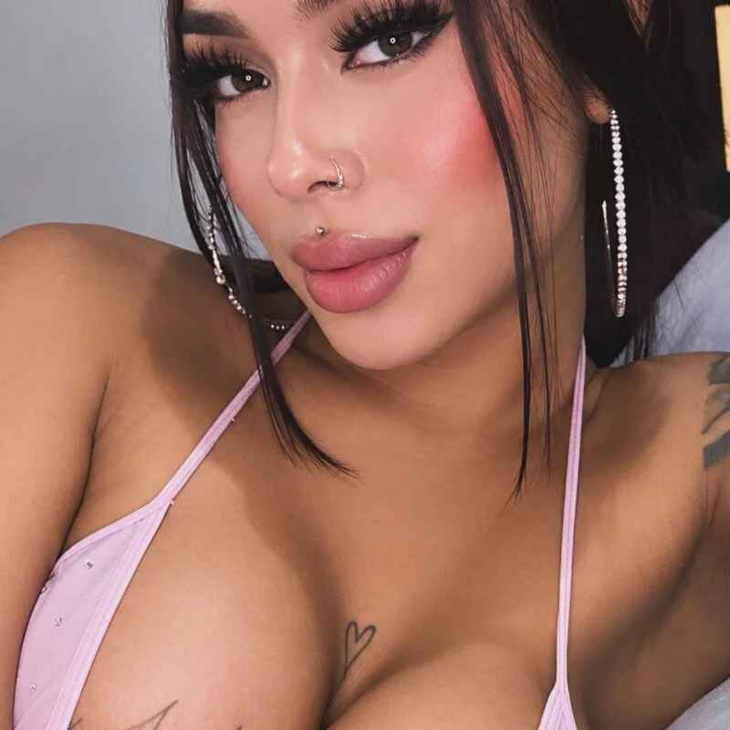 _Tinaqueen