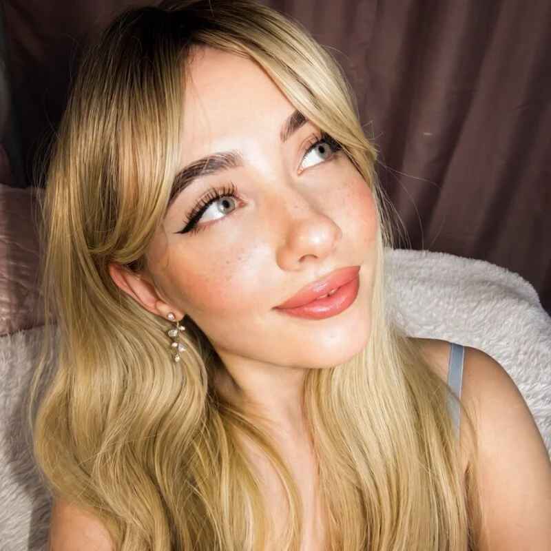 Sabrina_Blair