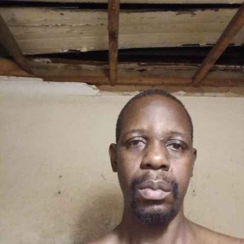 GwauyaDereck