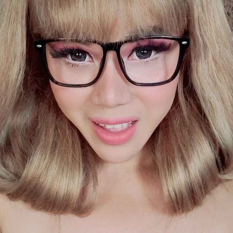 hotmaniacts