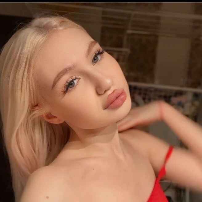 Kiss-Aurora-