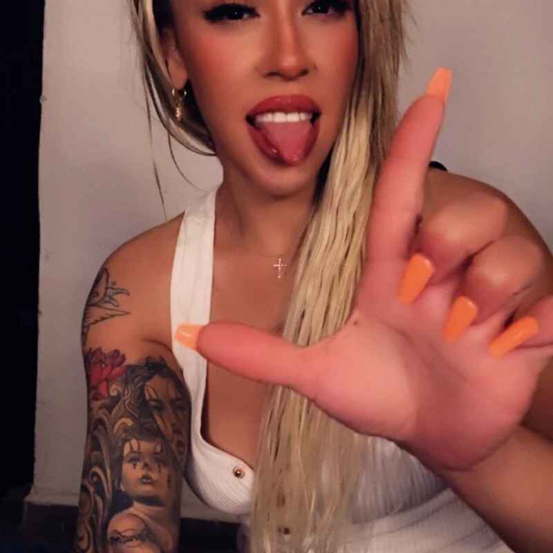 Lola_RoseXXX