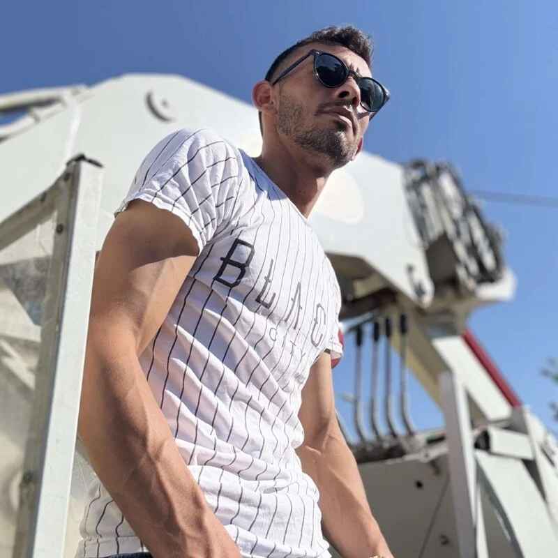 Yanlizkurt09