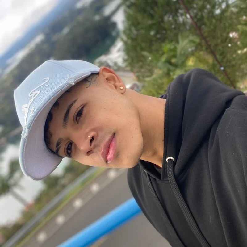 _Alex_Colton