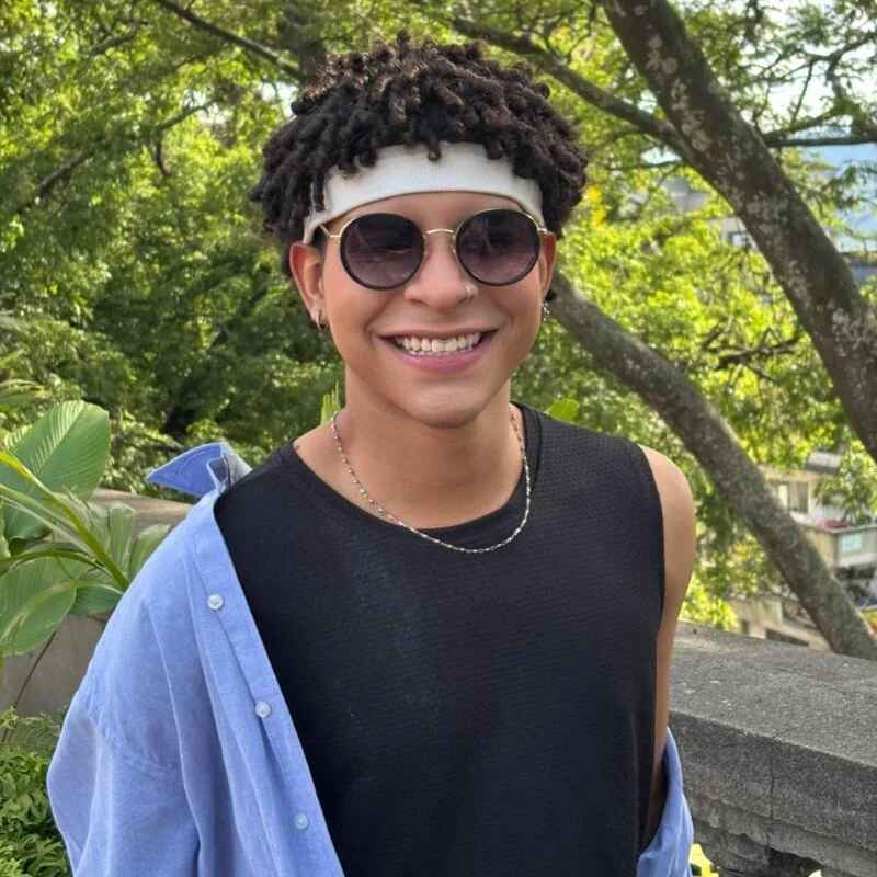 AlejandroCurls