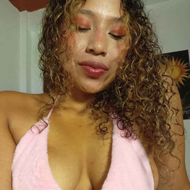 Adorable_Maria