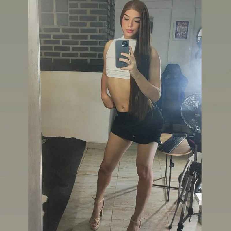 victoria_aleia_