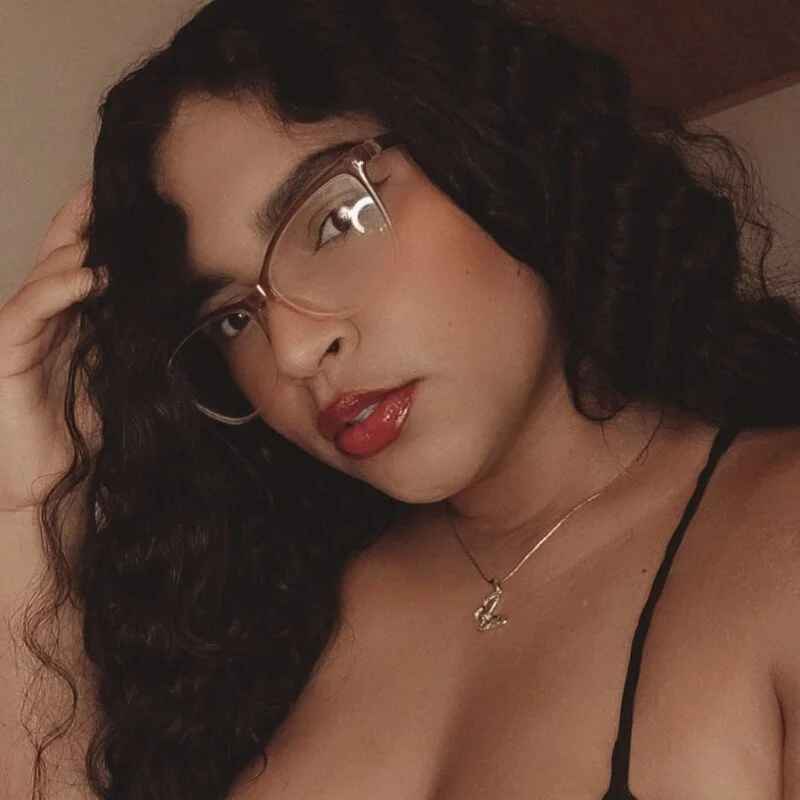 Vickyy30_