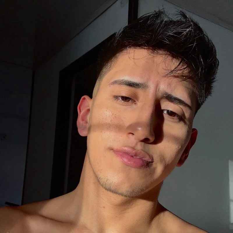 adrik_cano__