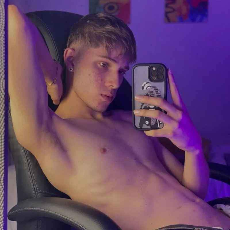 robbinblaze_