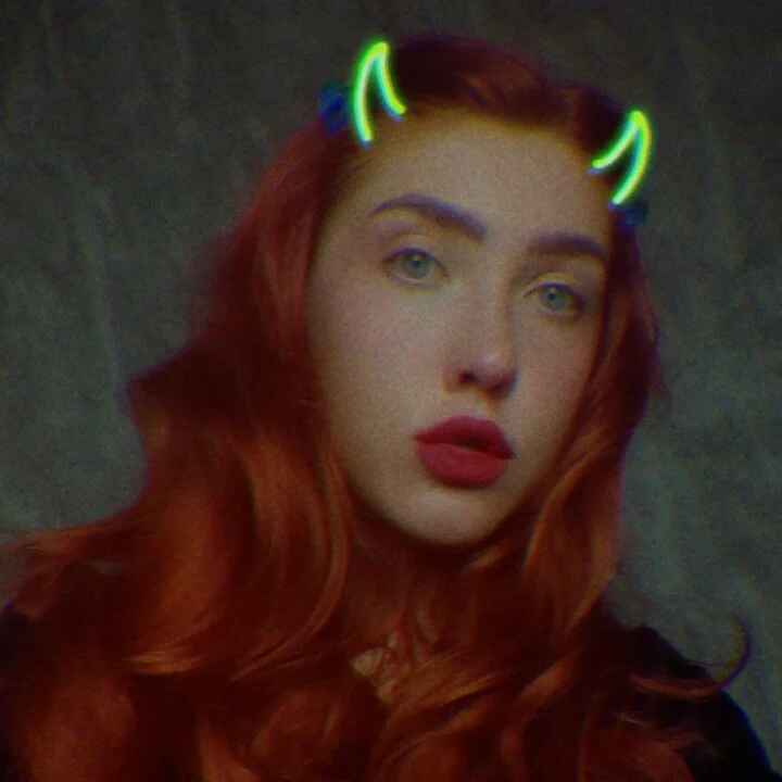 Reginasmilee