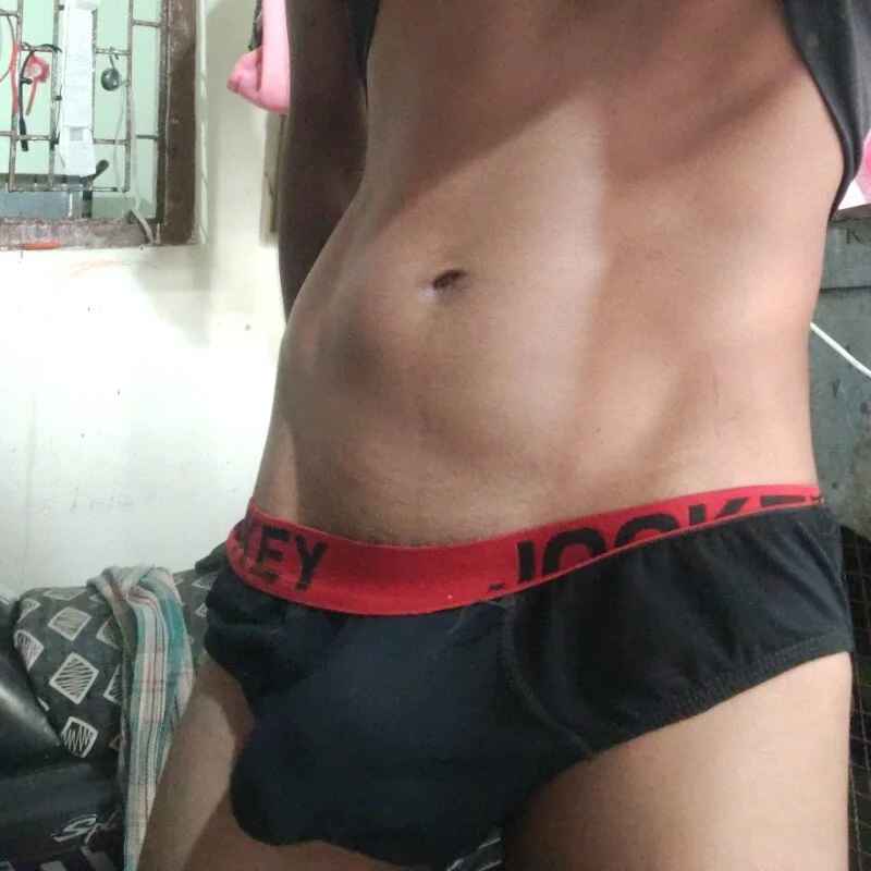 RAYI_Queen_4