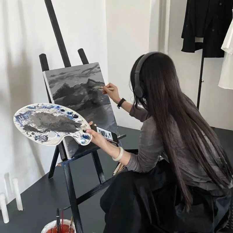 kristy_moon1