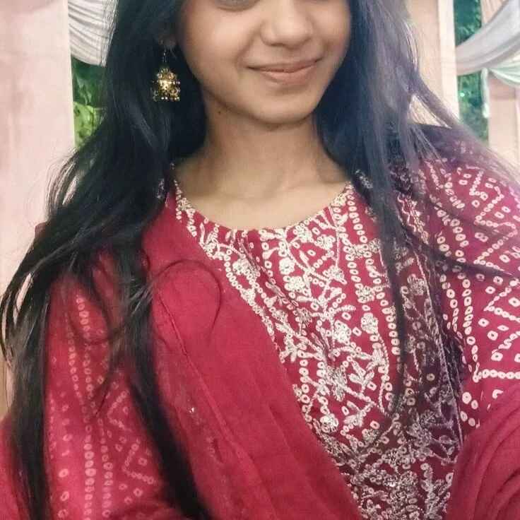 Anushka_Singh0