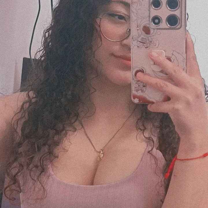 chloe_rosi