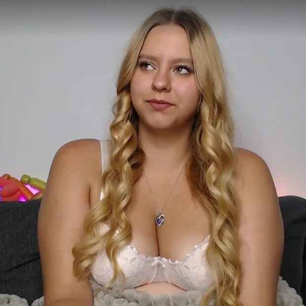 Mia_lou05