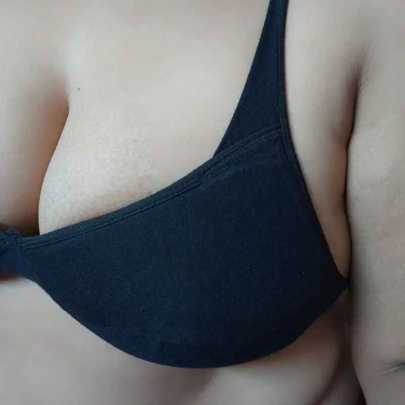 Khushi_dhi_hot