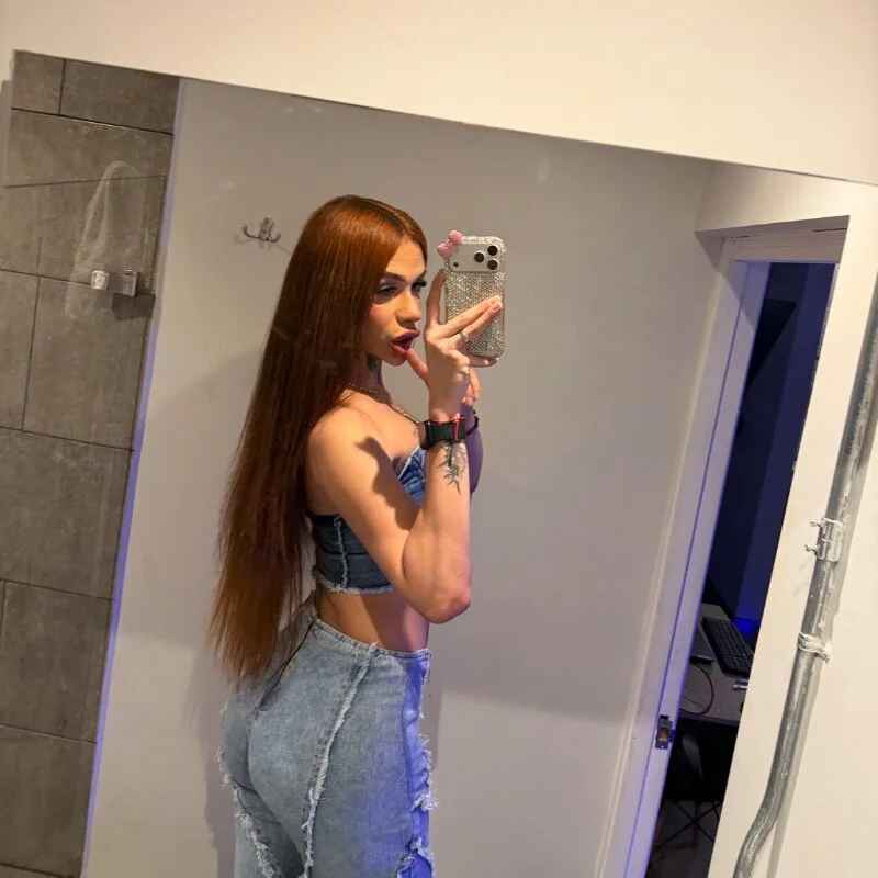 Callme_Godeesxx