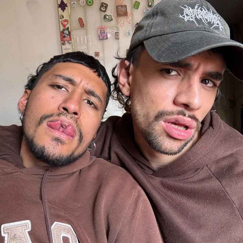 playfulboys_