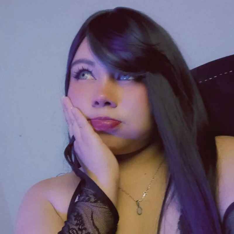 lucy_blush